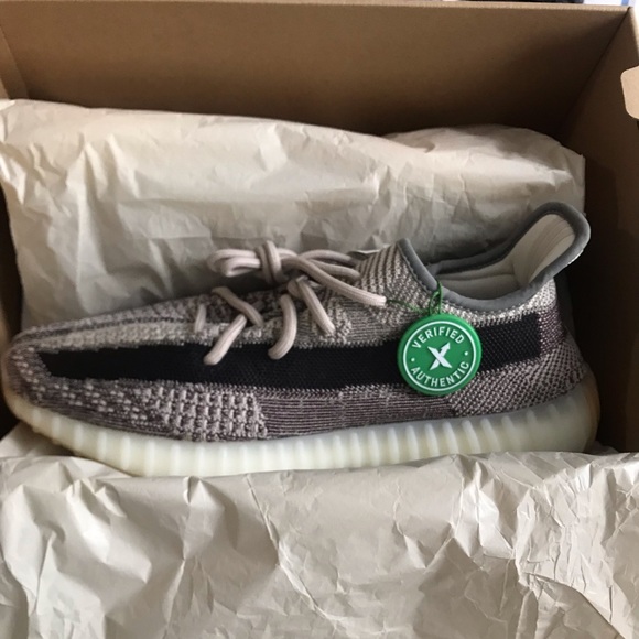 Yeezy Other - BNIB Authentic Yeezy Boost 350 V2 Zyon 10.5 Men’s